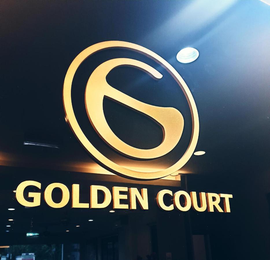 Golden Court Hotel - Tun Abdul Razak Джохор Бахру Екстериор снимка